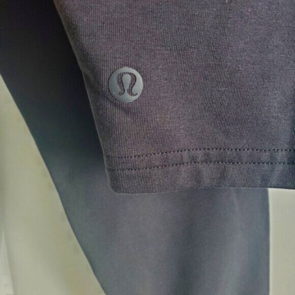 Lululemon Black All Yours Cropped Hoodie Size 8 - Picture 6 of 7
